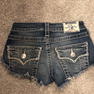 TRUE RELIGION JOEY CUT OFF DENIM SHORTS